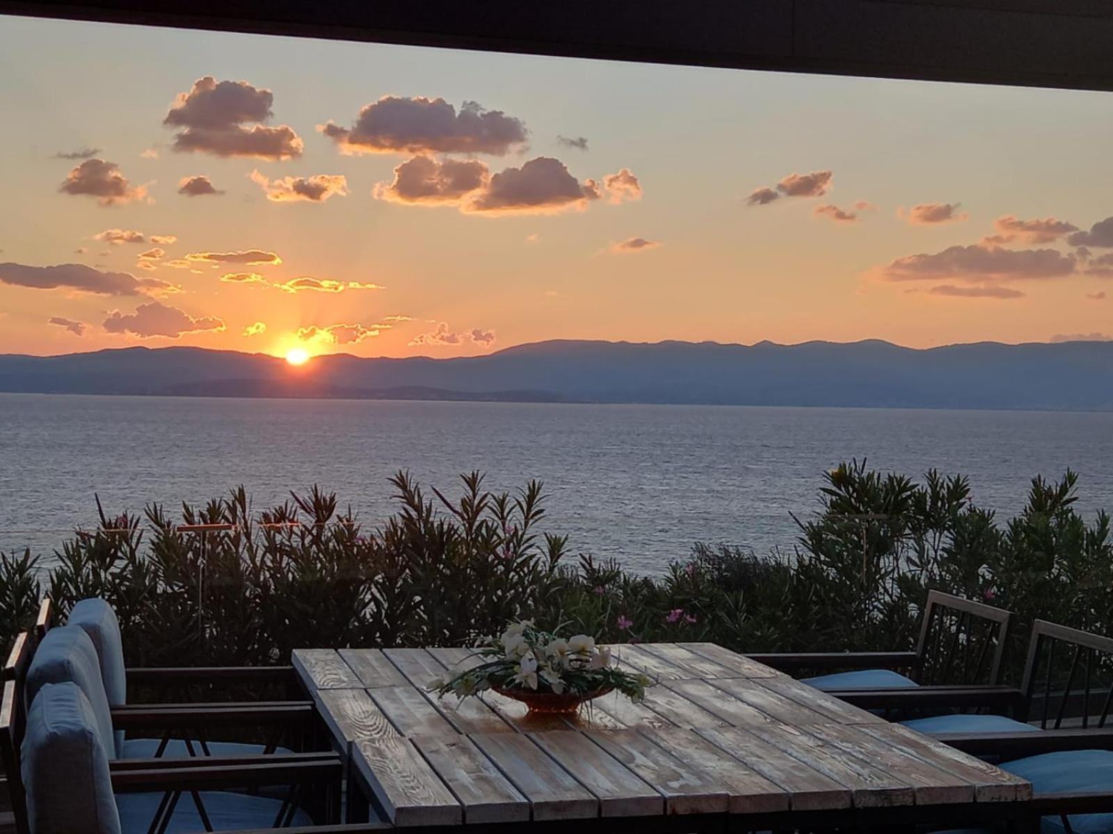 Mavi Panorama Villa Cesme Exterior photo